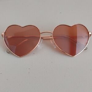 Heart-Shaped Sunglasses with Rose Gold Frame